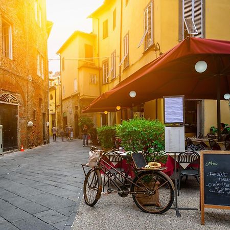Appartamento Centro Storico Riva 2 - Happy Rentals エクステリア 写真