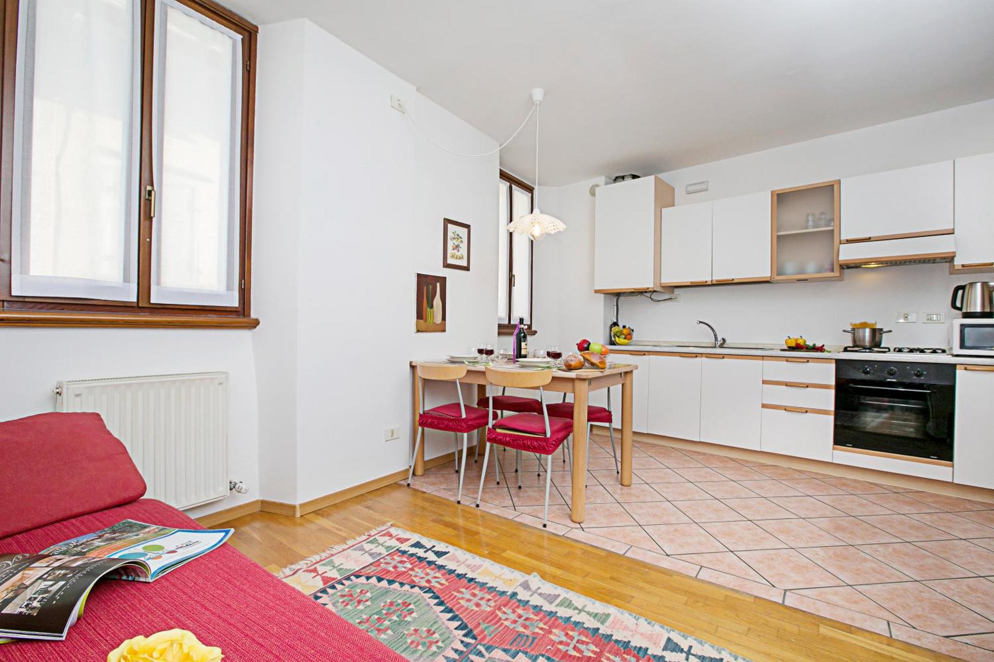Appartamento Centro Storico Riva 2 - Happy Rentals エクステリア 写真